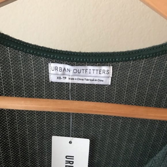 UO Wrap Top - Picture 5 of 7